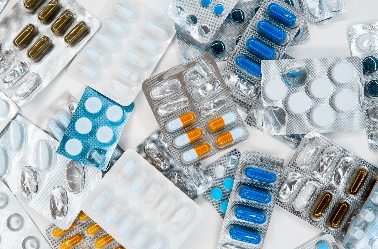 فروش اینترنتی دارو در پلتفرم ها;  چالشی خطرناک برای سلامتی مردم