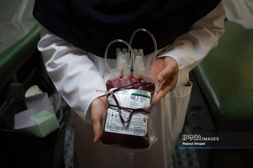 در حادثه تروریستی کرمان مشکل کمبود خون نداشتیم / تامین کامل نیازهای خونی کشور