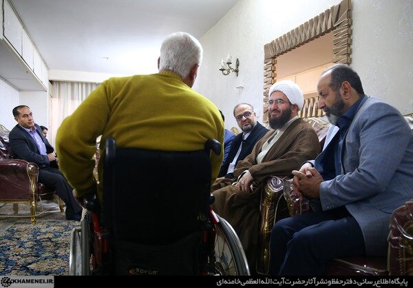 تجلیل از نمایندگان رهبر انقلاب از جانبازان + تصاویر