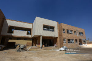 بهسازی ۹ مدرسه تحت فرونشست در اصفهان/۴۲۵ پروژه خیرساز در دست اجرا است