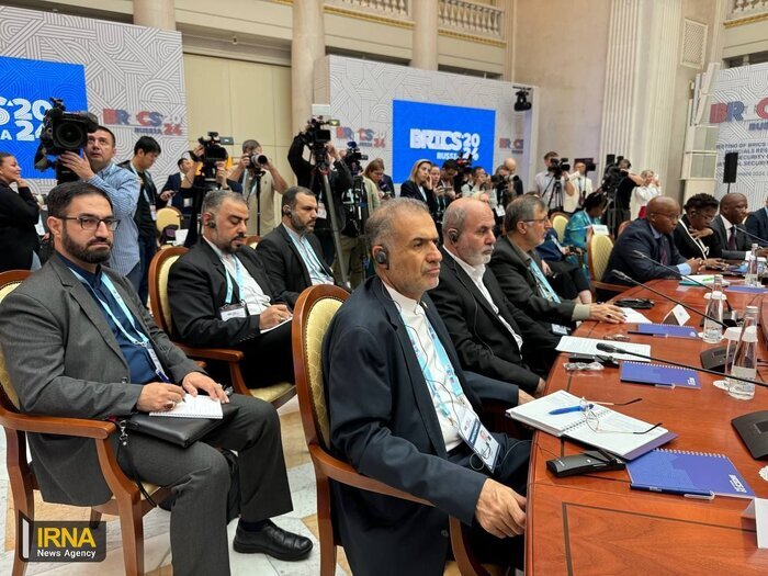 احمدی ها در جمع مسئولان کشورهای جنوبی: جهان نیازمند طرحی نو در حوزه امنیت است