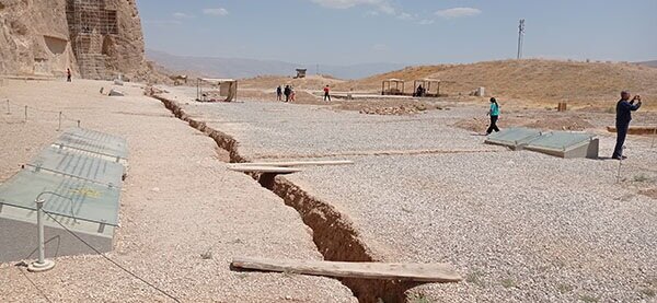 تهدید کننده تهدید کننده