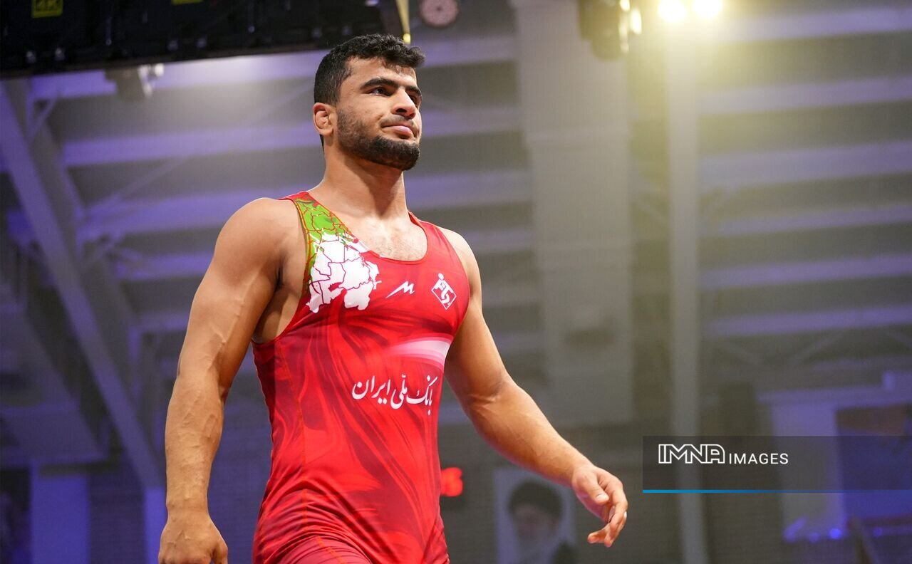 یک کشتی ایرانی در سال 2 / اشک و لبخند در قاب های ماندگار