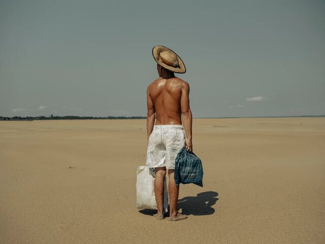 این عکس آرام با صدای بلند فریاد می زند! این عکس آرام با صدای بلند فریاد می زند!