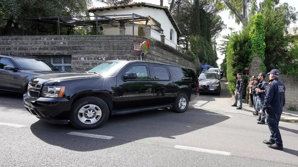 وزارت خارجه عمان: هدف مذاکرات، این است که ایران به طور کامل عاری از تحریم‌ها باشد