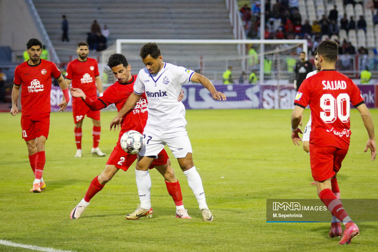 امکانات مسابقات قهرمانی لیگ برتر در هفته های پایانی / جام از Tabriz عبور می کند!