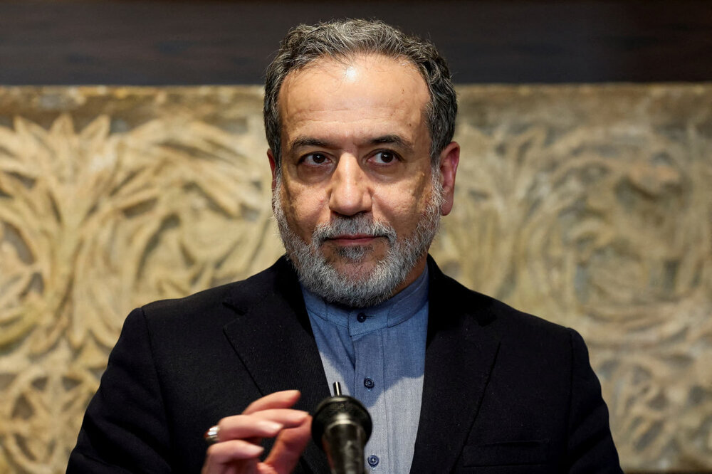 گفت‌وگوها با آمریکا در مسیر درست پیش می‌رود/ محتاطانه خوش‌بین هستیم