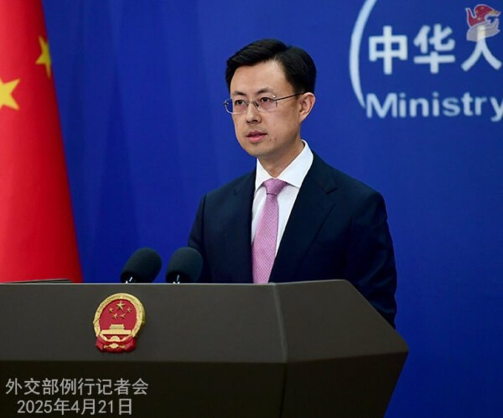 چین: هیچ‌ مذاکره‌ای با امریکا درباره مسئله تعرفه‌ها نداشته‌ایم/ آماده گفت‌وگو هستیم