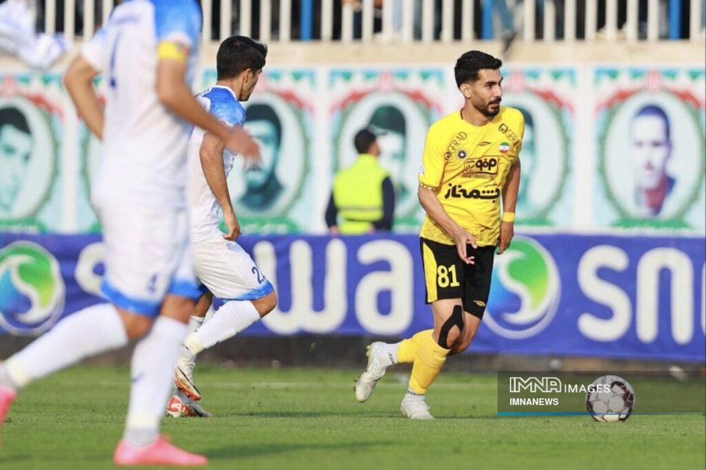 گزارش زنده ؛ ملوان 1 - سپاهان