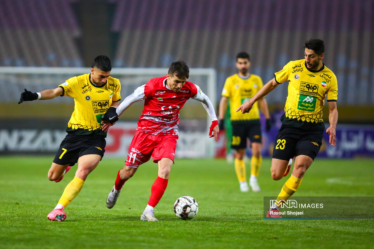 سپاهان و وداع با دو فنجان در 2 ساعت!