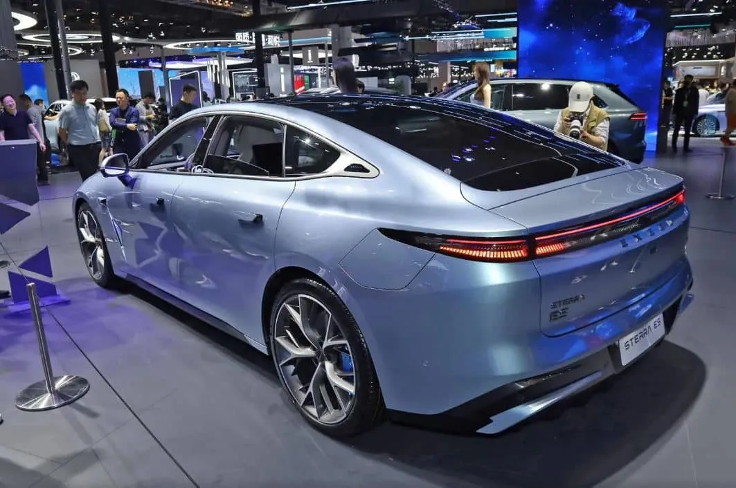 2024 Chery Exeed Sterra es Exlantix 5 AK5900