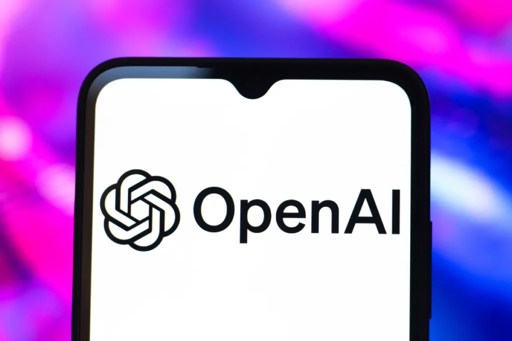 اختلاف نتایج بررسی مدل هوش مصنوعی OpenAI / سوالاتی درباره شفافیت این شرکت
