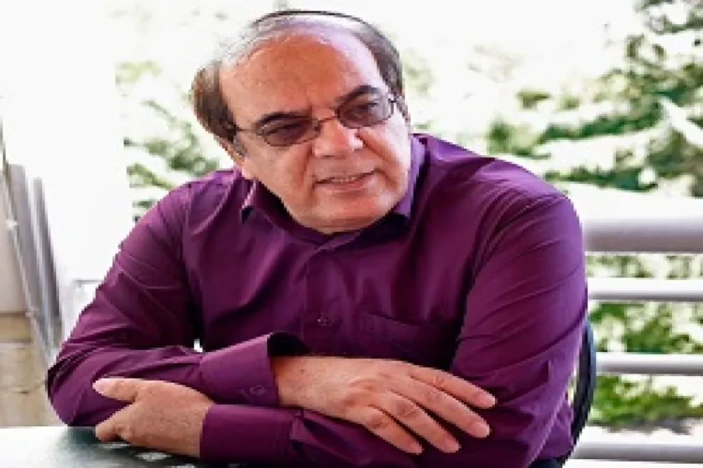 درخواست عباس عبدی از رئیس‌جمهور برای تغییر مدیریت صداوسیما – تجارت نیوز