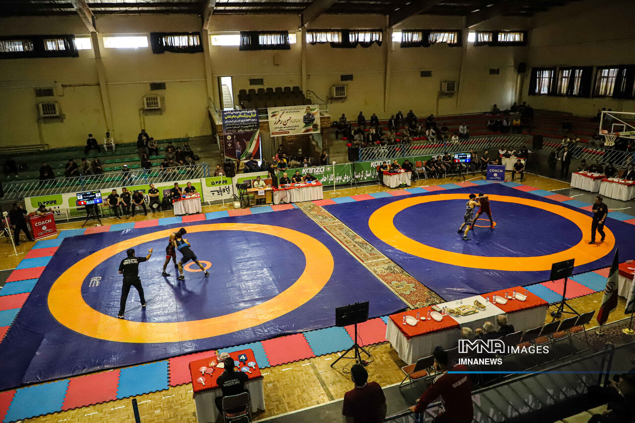 فنجان تختخواب ؛ نبرد قهرمانان ، از افسانه ها تا اسطوره ها