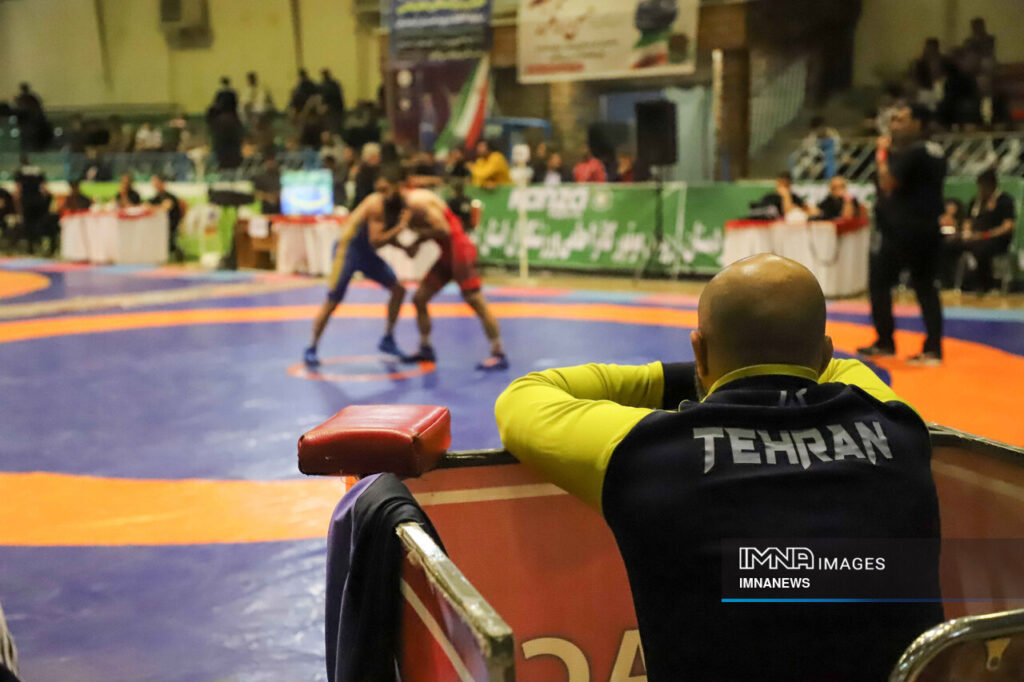 نمایش Rostam و Sohrab در افتتاحیه جام جهانی