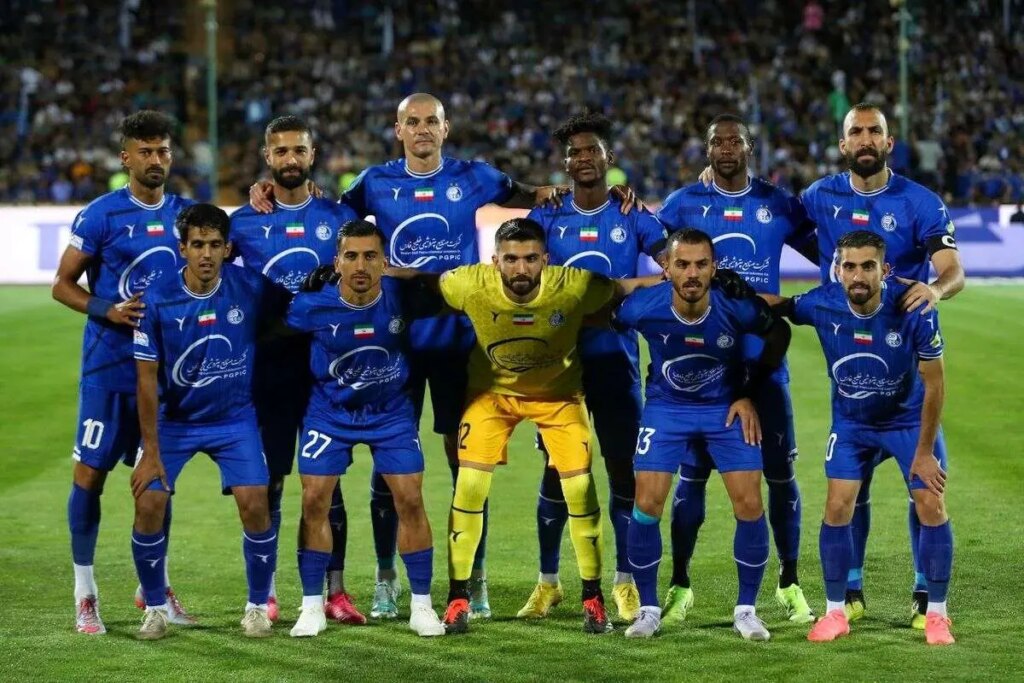 بحران در اردوگاه استقلال قبل از بازی با سپاهان. جباری نیز تاج گرفت!