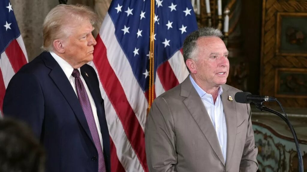 ترامپ چگونه عملیات علیه یمنی‌ها را متوقف کرد؟ / نیویورک تایمز: فقط در ماه اول عملیات، یک میلیارد دلار هزینه شده بود و آمریکا هم نتوانسته بود برتری هوایی در یمن به دست آورد / عمان به ویتکاف پیشنهاد داد که در صورت مذاکره مستقیم با انصارالله، بدون دخالت اسرائیل، عمانی‌ها می‌توانند راهی برای خروج آبرومندانه از جنگ فراهم کنند؛ ترامپ با این شرط موافقت کرد