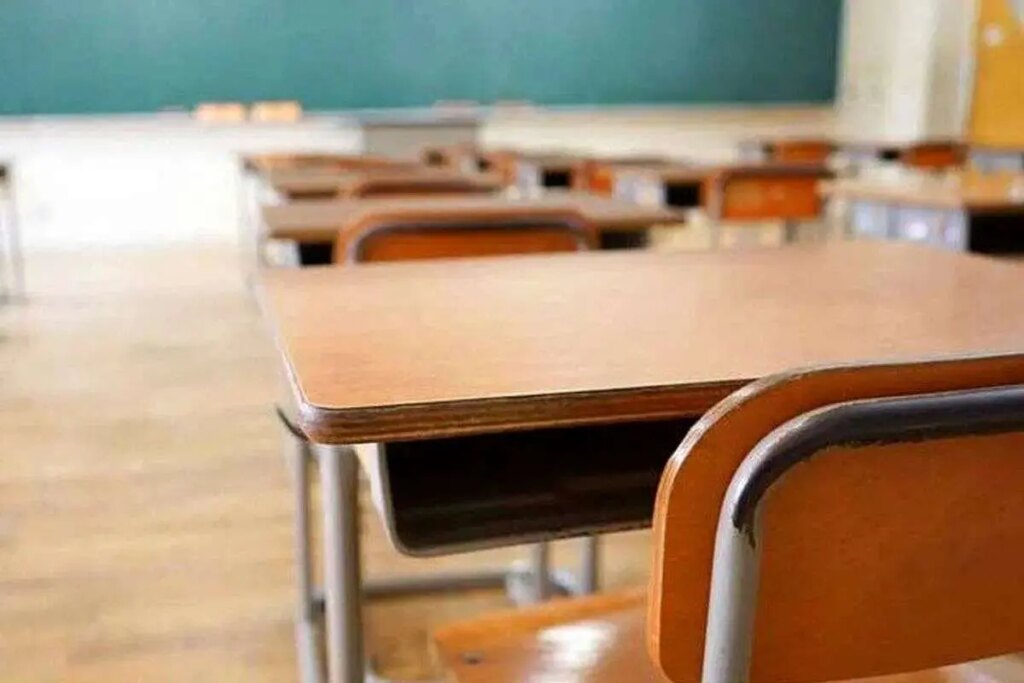 لغو امتحانات در 4 شهر خوزستان به دلیل گرد و غبار