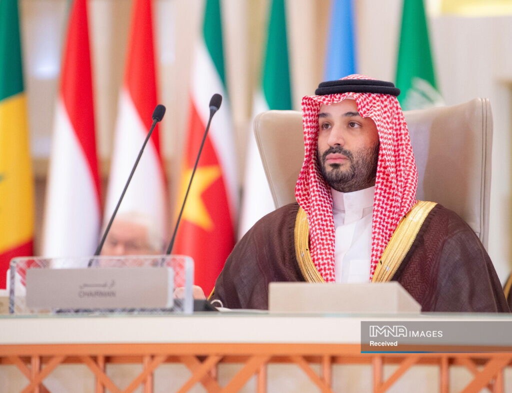 برای راهکار فراگیر مسئله فلسطین تلاش می‌کنیم