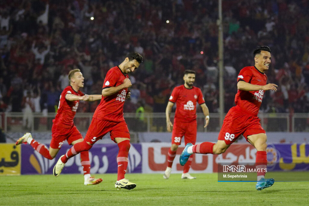 زنده و خلاصه بازی های تراکتور و استقلال خوزستان در تلویزیون + پخش آنلاین