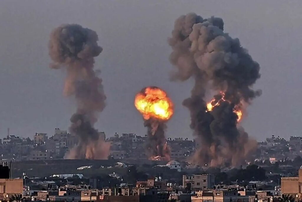 حماس: با آزادی ۷ تا ۹ گروگان اسرائیلی در ازای ۳۰۰ فلسطینی و آتش‌بس ۶۰ روزه، موافقت کرده‌ایم/ مذاکرات در دوحه همچنان ادامه دارد