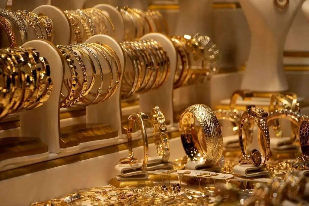 قیمت طلا ، دلار ، سکه و یورو در روز دوشنبه ، 29 مه/ سکه امامی 70 میلیون