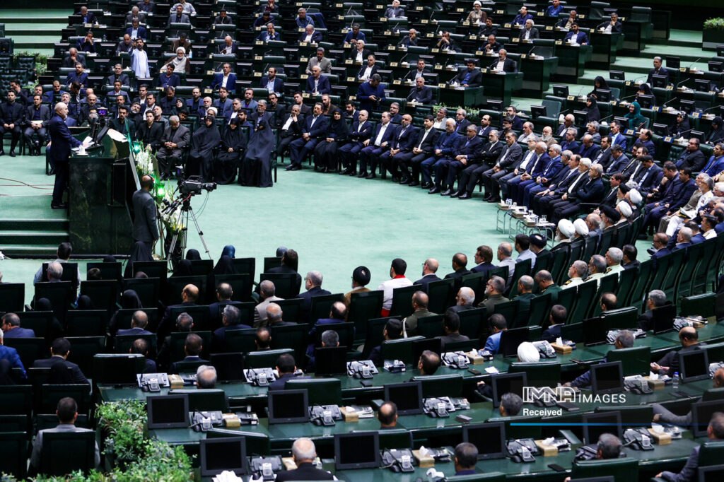 هرگز از حقوق هسته‌ای کوتاه نمی‌آییم