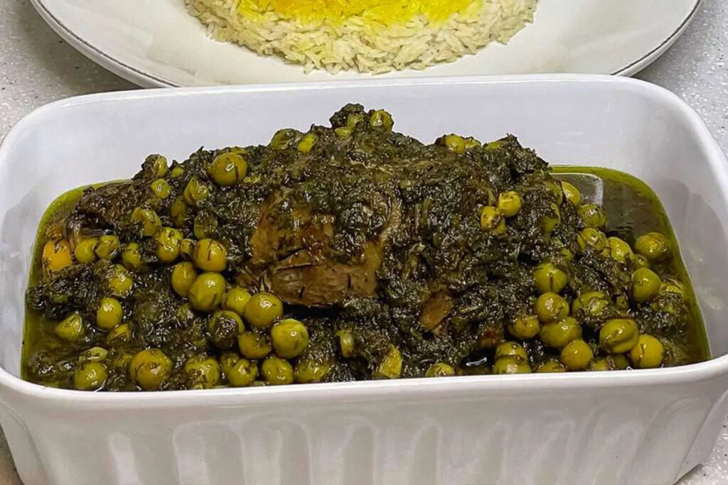 دستور العمل خورش مرغ خانگی!