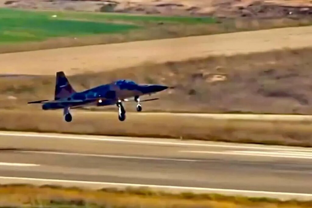 ببینید چرخ تک سیم Tiger Dezful در پایگاه شکار چهارم