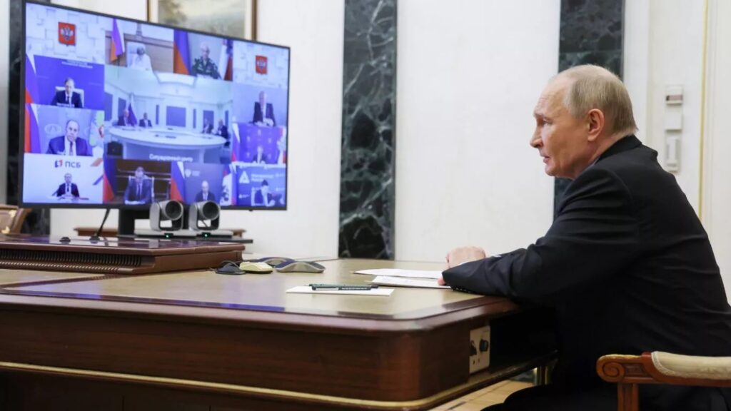 گزارش رویترز از شروط پوتین برای پایان جنگ اوکراین؛ توقف گسترش ناتو و لغو بخشی از تحریم‌ها