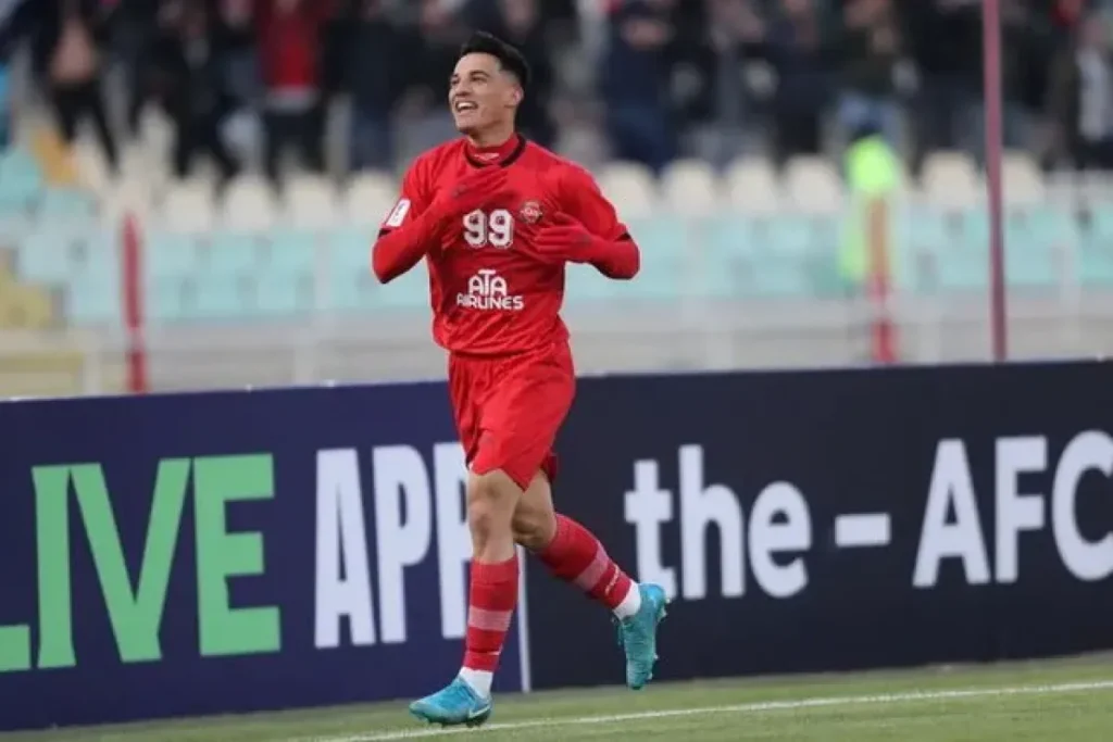 امیرحسین حسین‌زاده آقای گل لیگ برتر شد