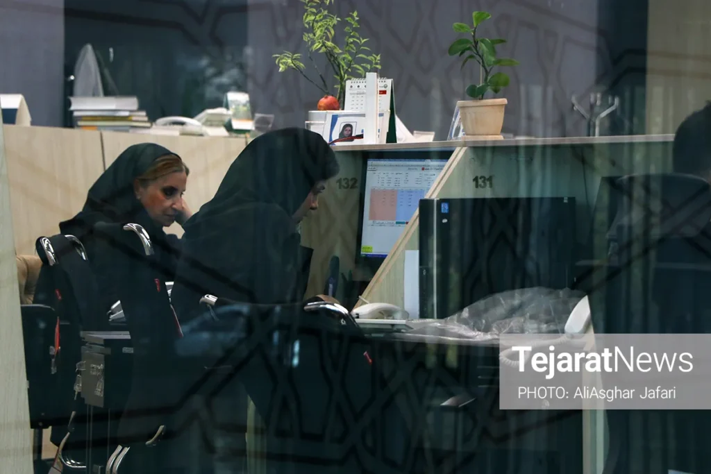 بورس کانال کانال ۳ میلیونی را از دست می دهد؟