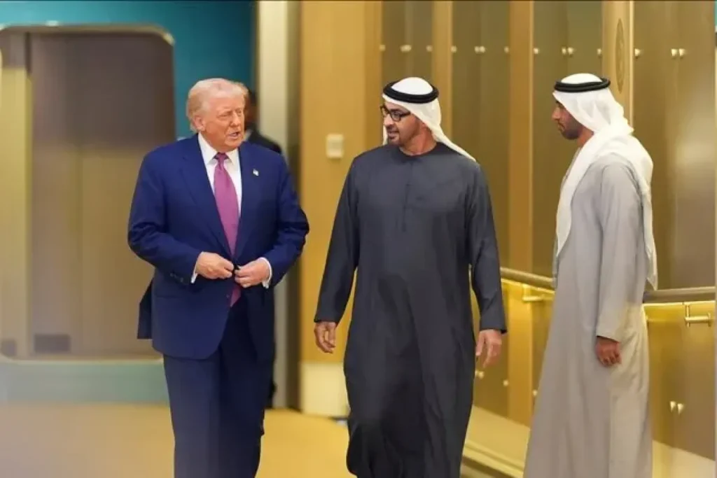 ترامپ به مسجد شیخ زائد در امارات رفت