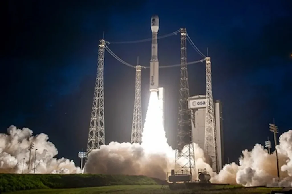 ماهواره زیست توده