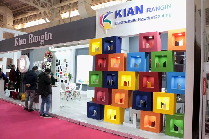 صنعتگران پلیمر ، پلاستیک ، رنگ و رزین کشور در نمایشگاه ISFAHAN