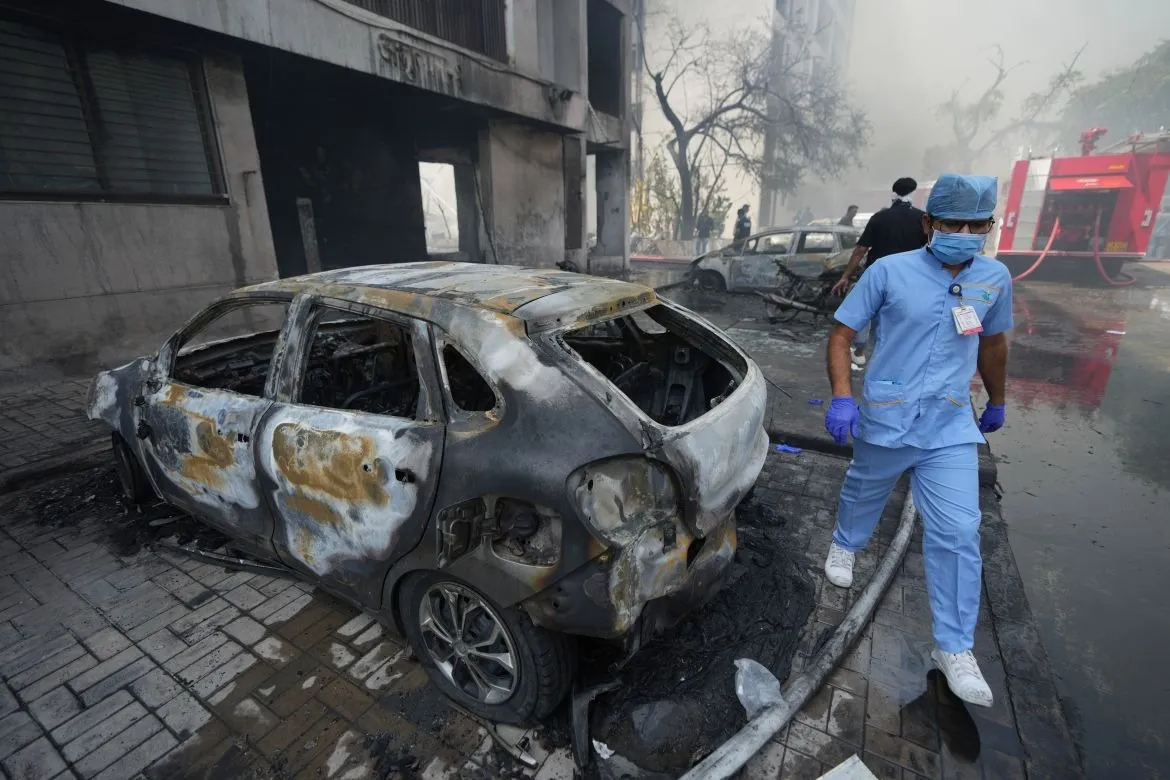 سقوط هواپیما 4 AK1314