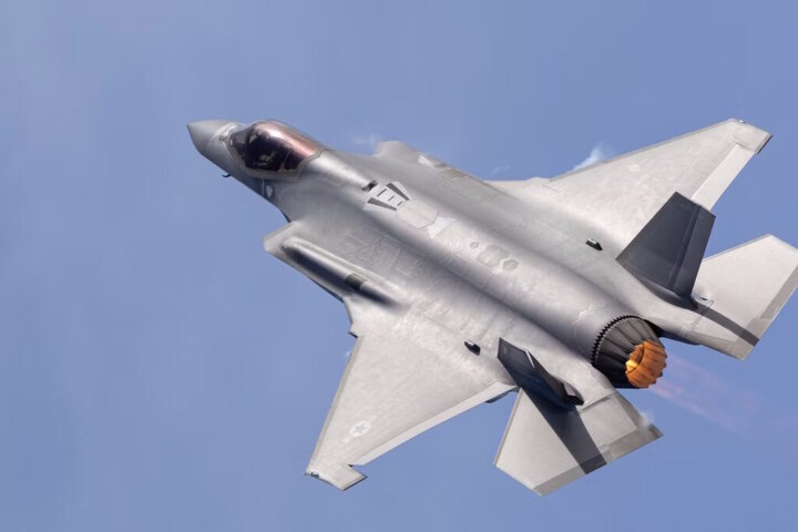 شکار صهیونیست F-35 در آسمان تبریز توسط دفاع هوایی