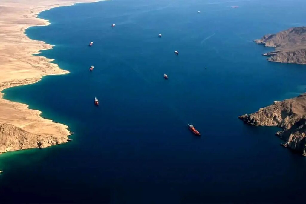 چرا تنگه انرژی حیاتی هورموز جهان است؟!