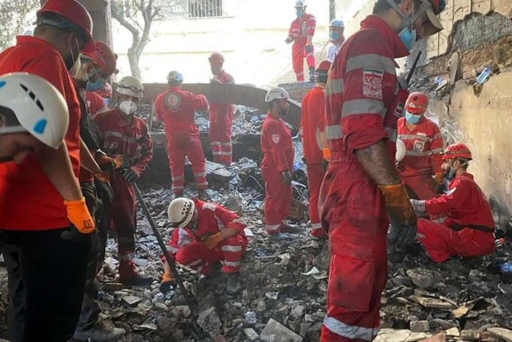 حمله اسرائیل به خانه های اطراف مرکز رفاه تهران