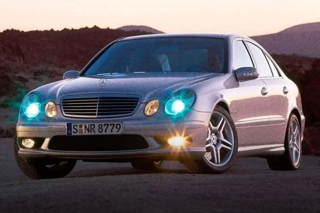 این مرسدس -بنز نام مستعار گربه آلمانی است!