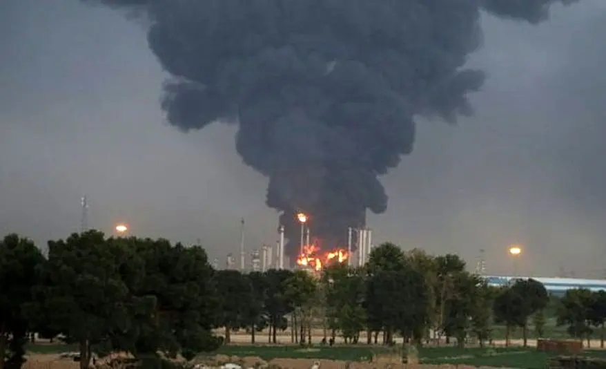 ماجرای دود غلیظ در جاده قدیم قم