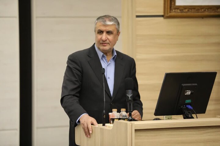 ایران در تولید رادیوفان در جهان اول رادیوفان قرار دارد.