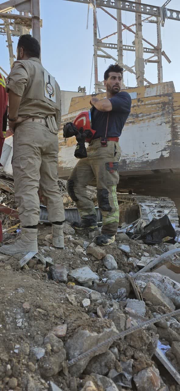 یهودیت که نقش ناجی را بازی می کرد