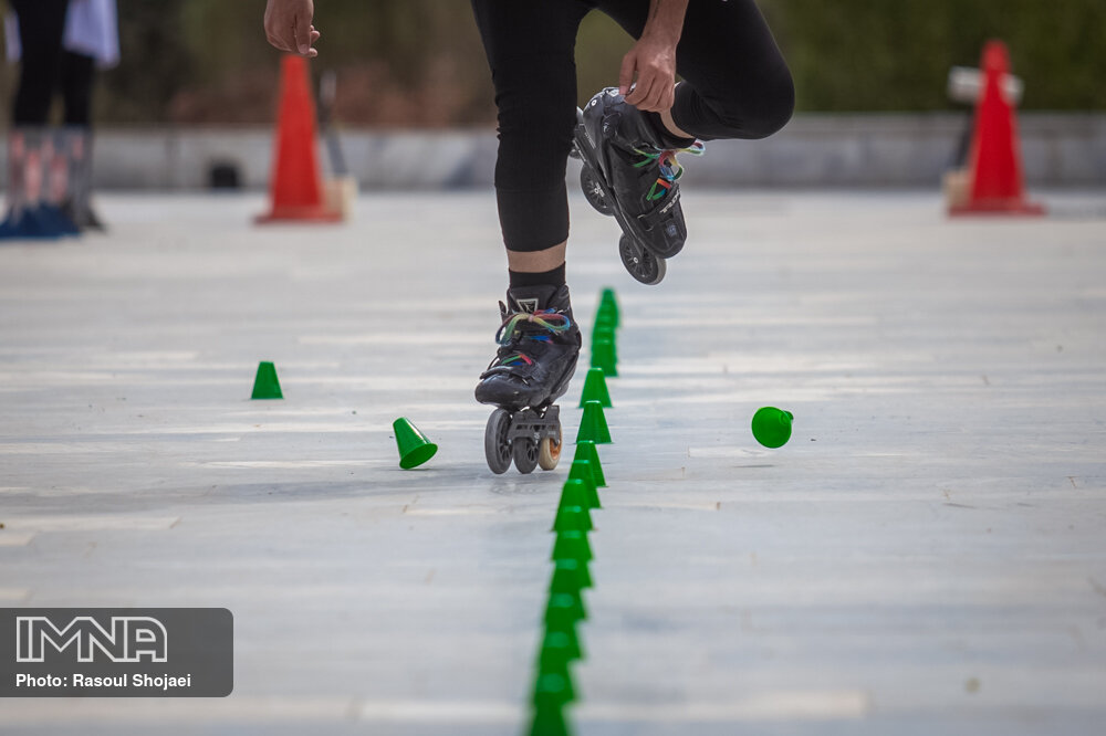 اردوگاه آماده سازی اسکیت سرعت در تهران