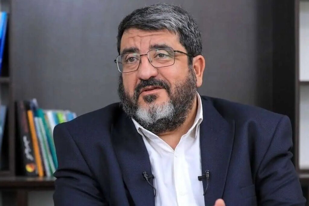 Fouad Izadi: اگر ایران بتواند جنگ را ادامه دهد ، باید ادامه یابد