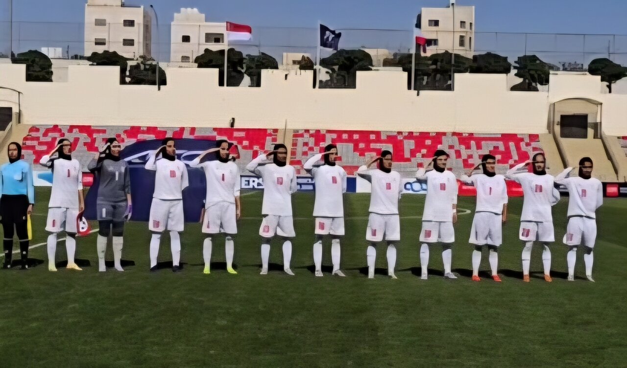 پاکسازی با فوتبال توسط ترامپ!