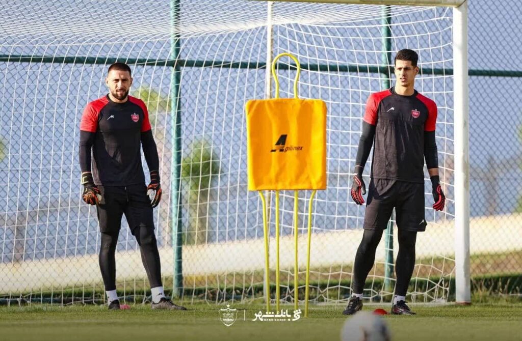 بومی جامعه در پاسخ دادن به منتقدین/ شیرین شیرین و حدادیفار