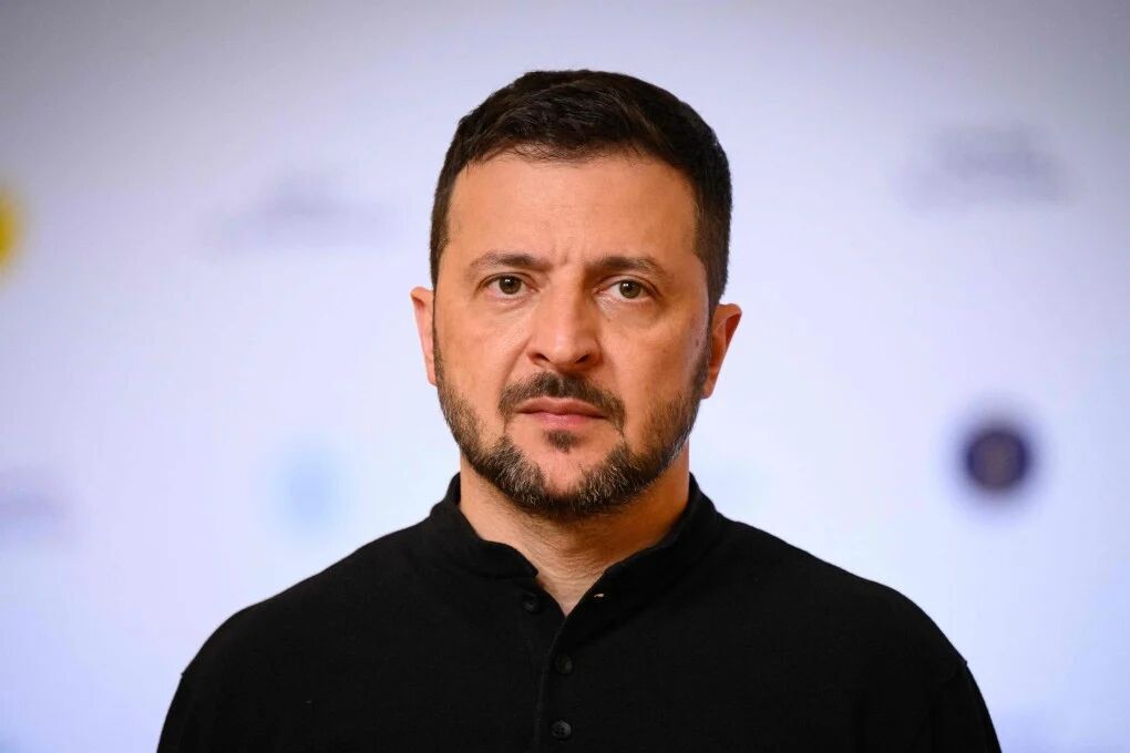 زلنسکی: «بایدن» توانست به جنگ اوکراین پایان دهد، [اما] اطمینان دارم که «ترامپ» می‌تواند این کار را انجام دهد