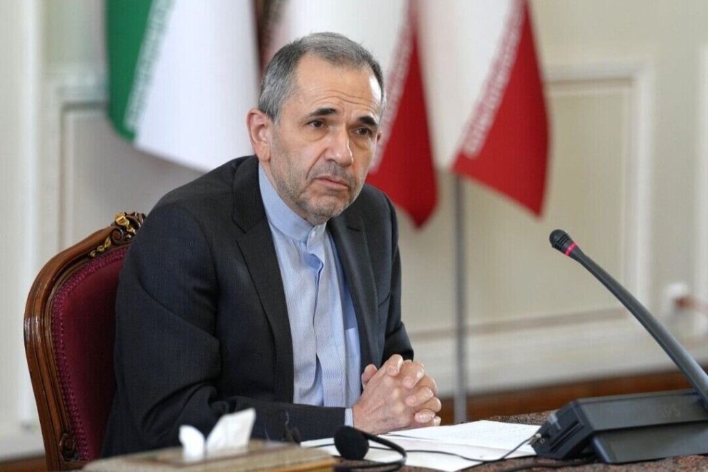 تخت روانچی: برخی کشورها با ایران و آمریکا در تماس هستند