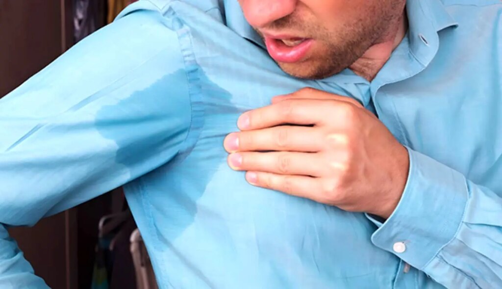 بوی بدن‌تان تغییر کرده، علت چیست؟